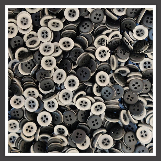 Round Rim 4 Hole Twin Colour Shirt Buttons - P34F SG002 18L