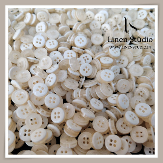 Round Rim 4 Hole White Shirt Buttons - P34F SG028 16L