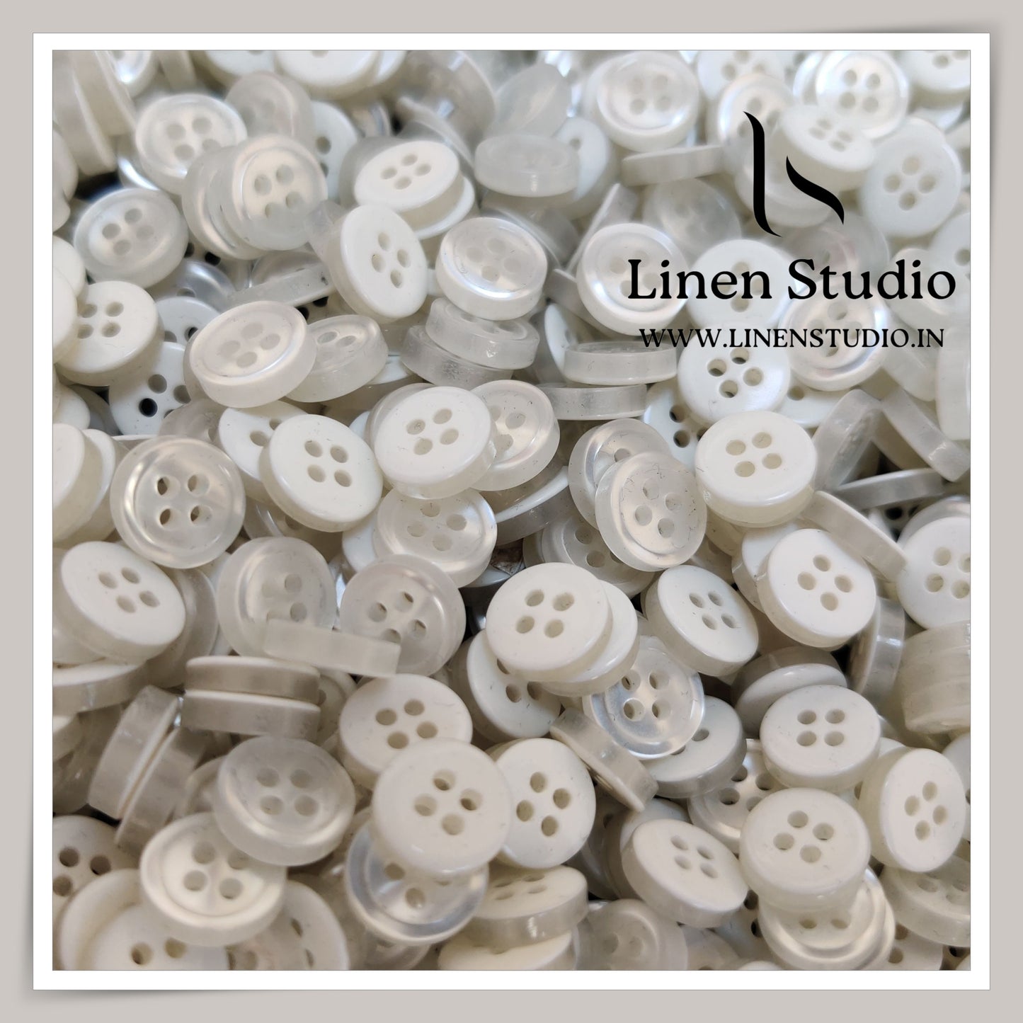 Round Rim 4 Hole White Shirt Buttons - P34G SG011 16L