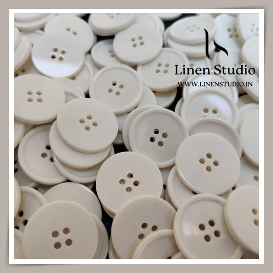 Round Rim 4 Hole White Shirt Buttons - P34H SG005 40L