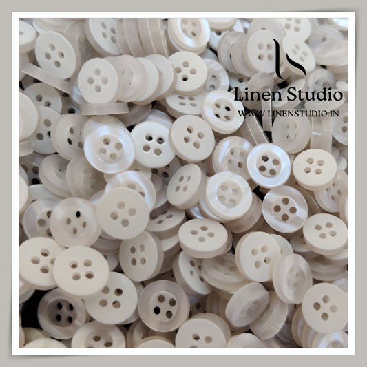 Round Rim 4 Hole White Shirt Buttons - P34H SG018 18L