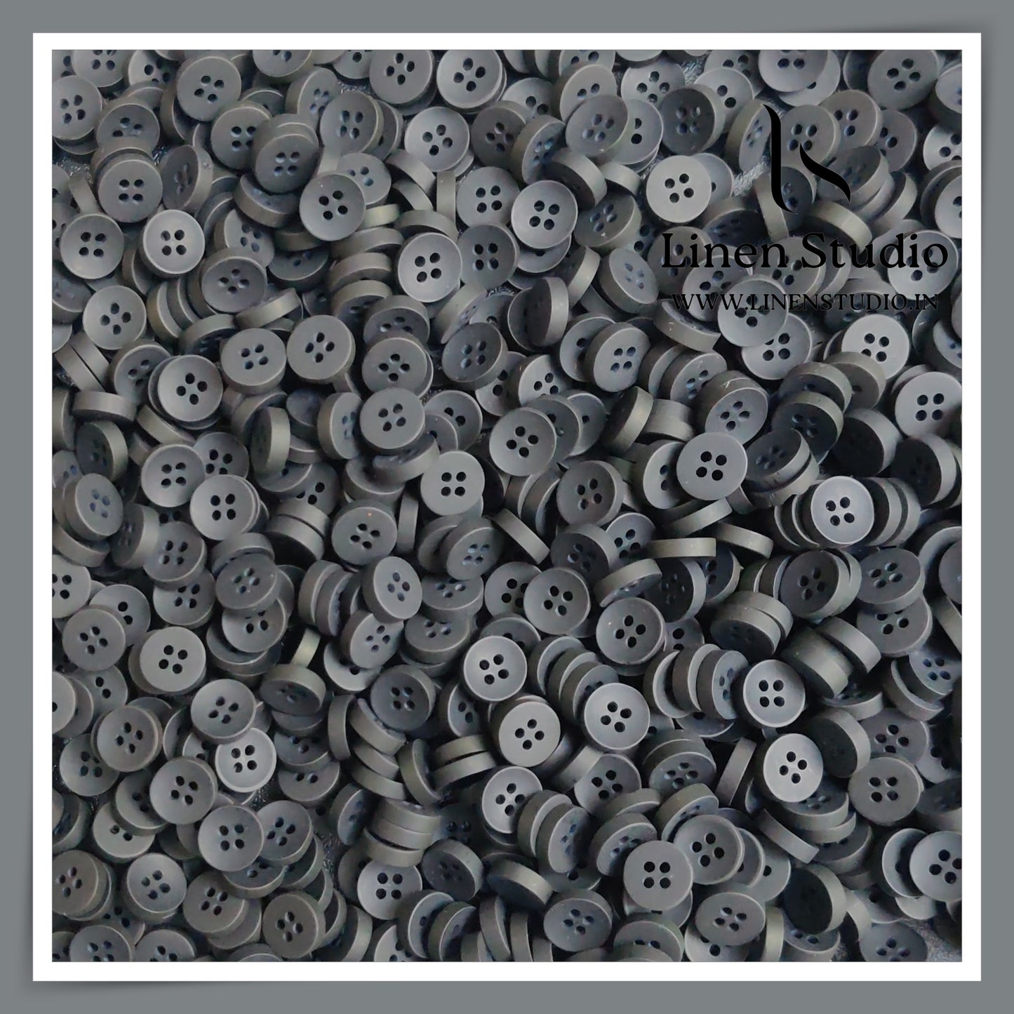 Round Rim 4 Hole Chalk Shirt Buttons - P34H SG033 16L