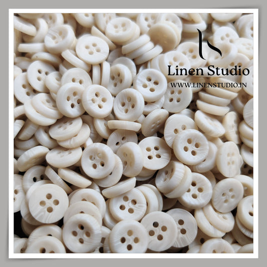 Round Rim 4 Hole Rod Shirt Buttons - P37J SG017 18L