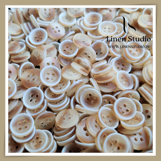 Round Rim 4 Hole Rod Shirt Buttons - P37J SG018 18L