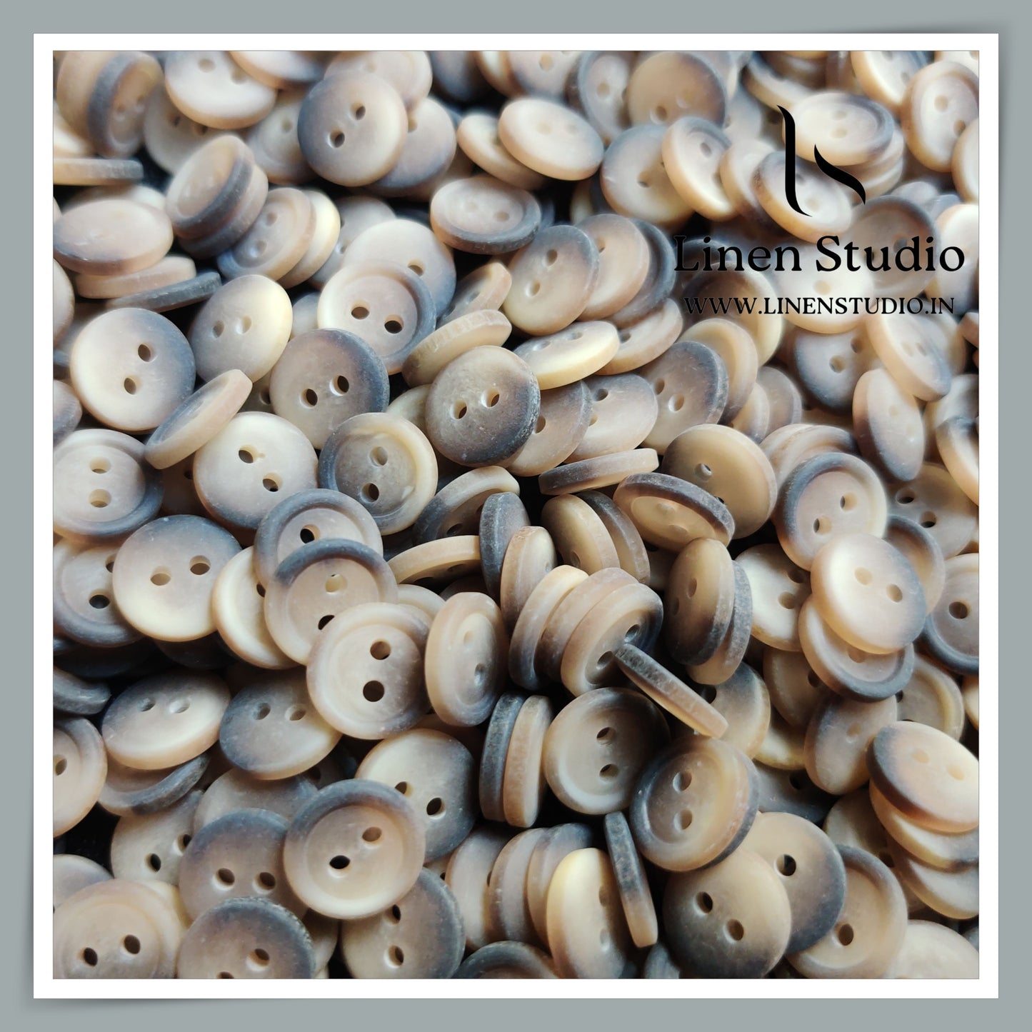 Round Rim 2 Hole Rod Shirt Buttons - P37J SG019 18L