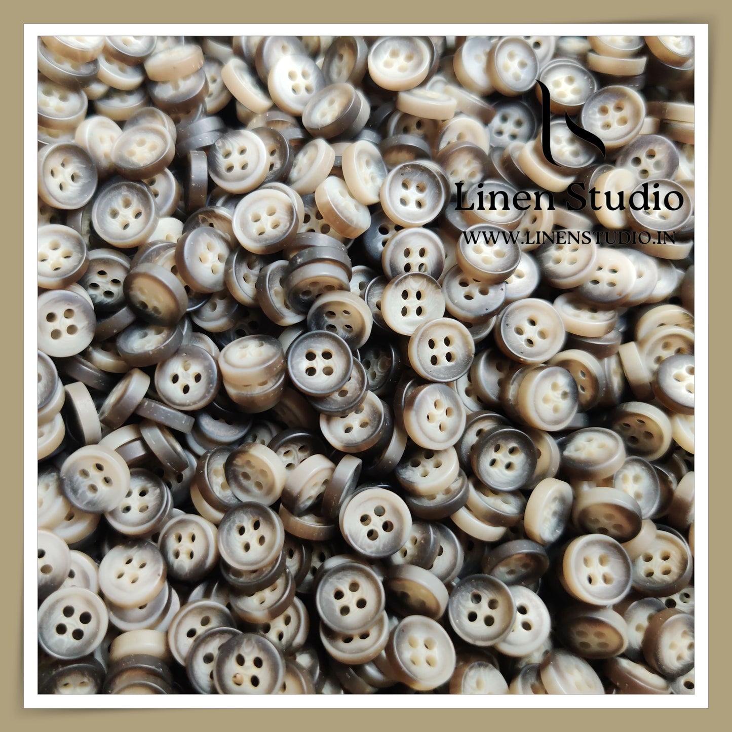 Round Rim 4 Hole Rod Shirt Buttons - P37J SG024 14L