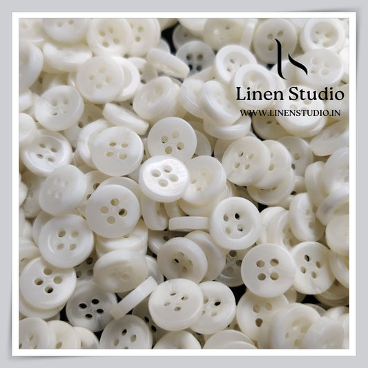 Round Rim 4 Hole Rod Shirt Buttons - P37J SG027 18L