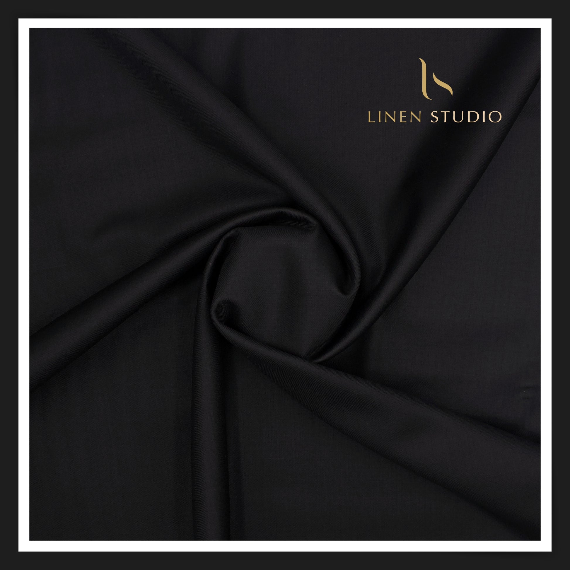 Raymond Markus - 70's Australian Merino Wool blended Suiting - Jet Black - Linen Studio