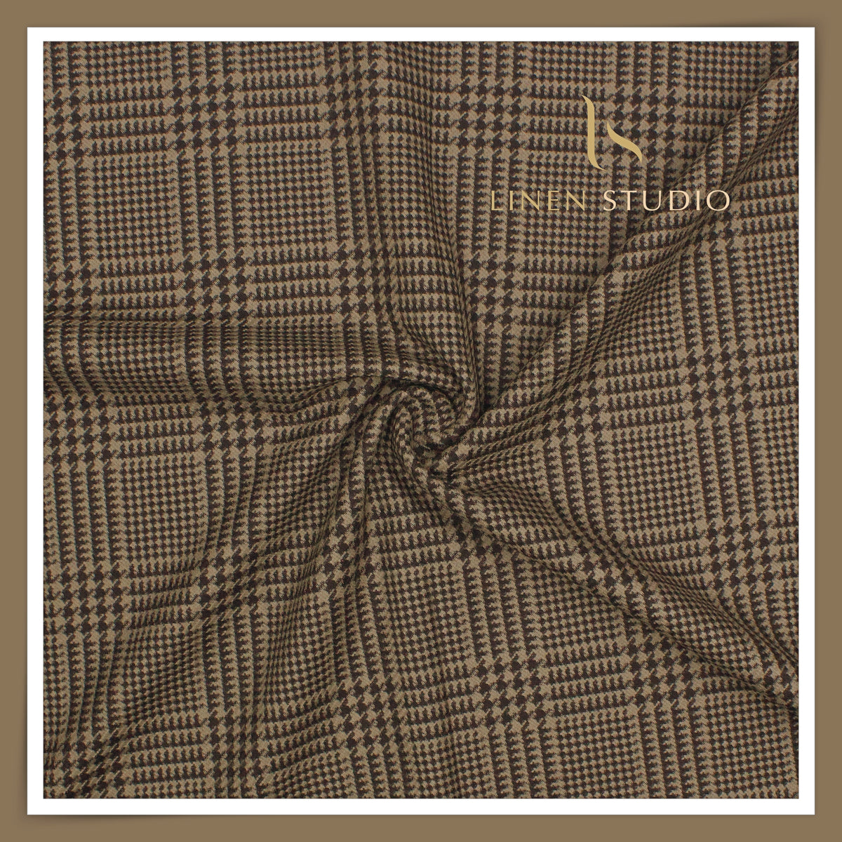 Vercelli Italy Snowdrift 130's 70% Wool Rich Milled Suiting -797/1 (NEW)
