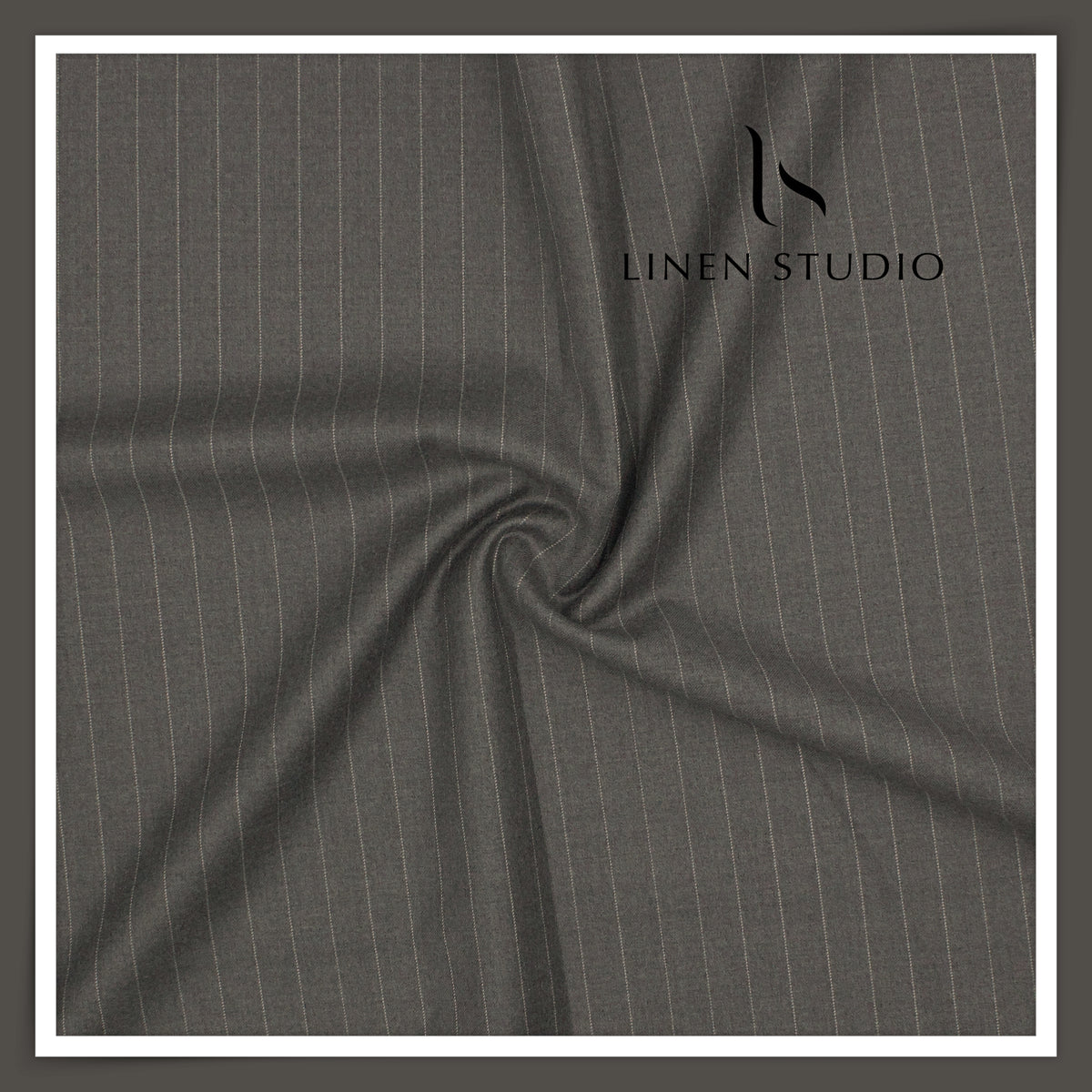 Vercelli Italy Snowdrift 130's 70% Wool Rich Milled Suiting - 802/1 (NEW)