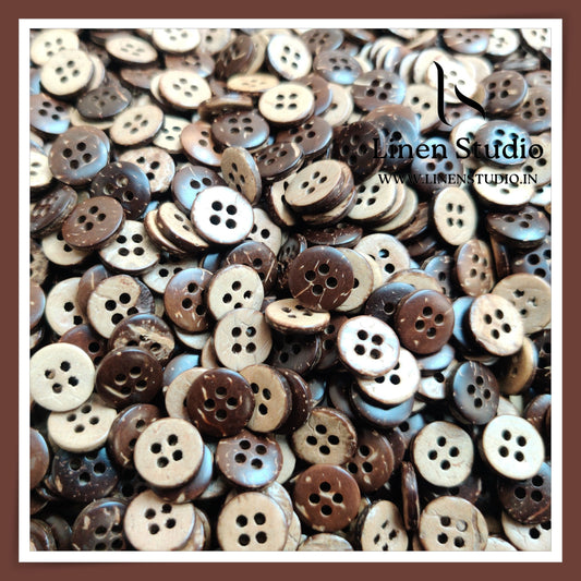 Round Rim 4 Hole Wood And Coconut Shirt Buttons - W01 SG001 18L