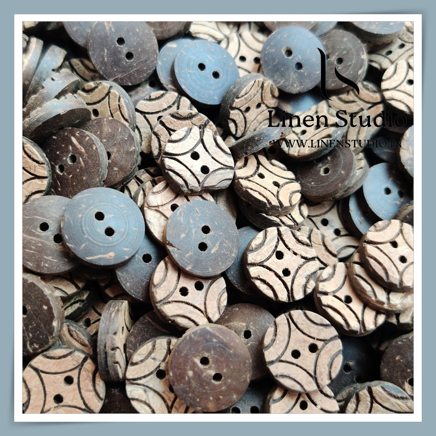 Round Rim 2 Hole Wood And Coconut Shirt Buttons - W01 SG023 24L
