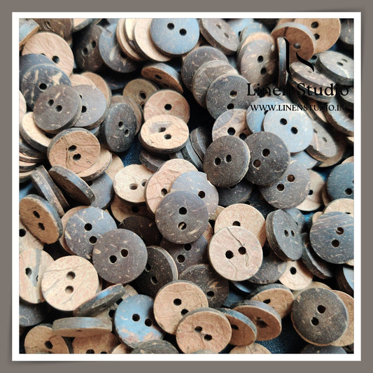 Round Rim 2 Hole Wood And Coconut Shirt Buttons - W01 SG039 24L