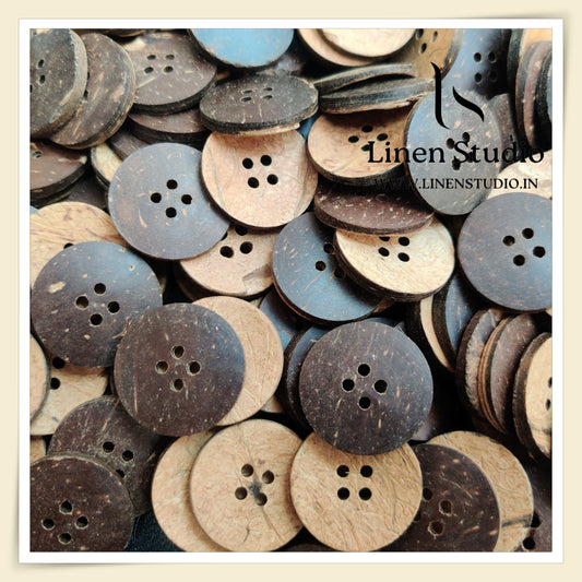 Round Rim 4 Hole Wood And Coconut Shirt Buttons - W01 SG081 40L